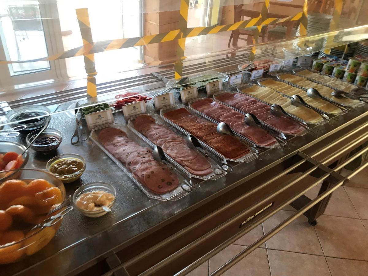 Club House Cvl Hotel Luz Екстериор снимка