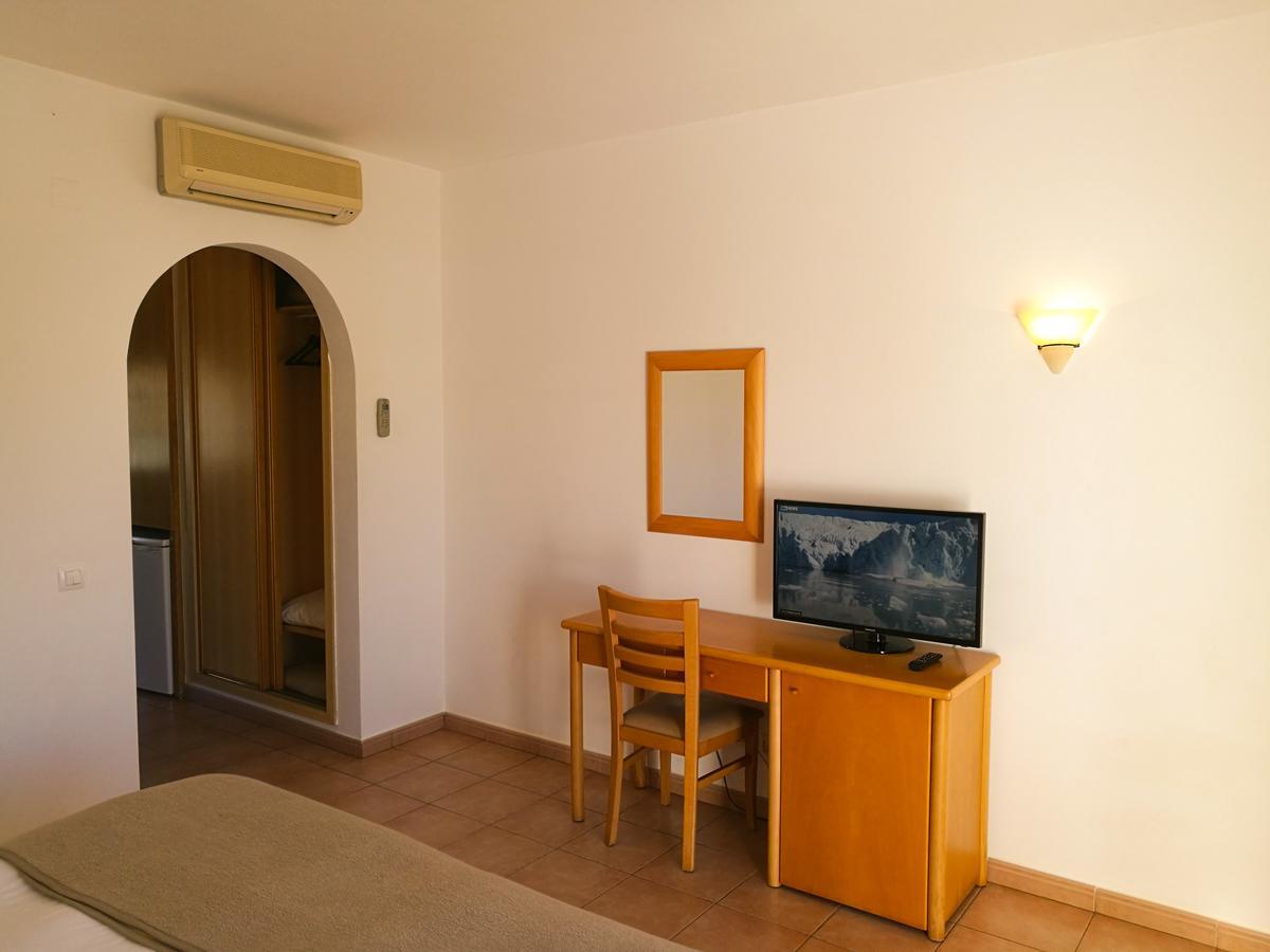Club House Cvl Hotel Luz Екстериор снимка