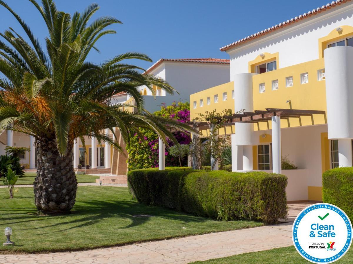 Club House Cvl Hotel Luz Екстериор снимка